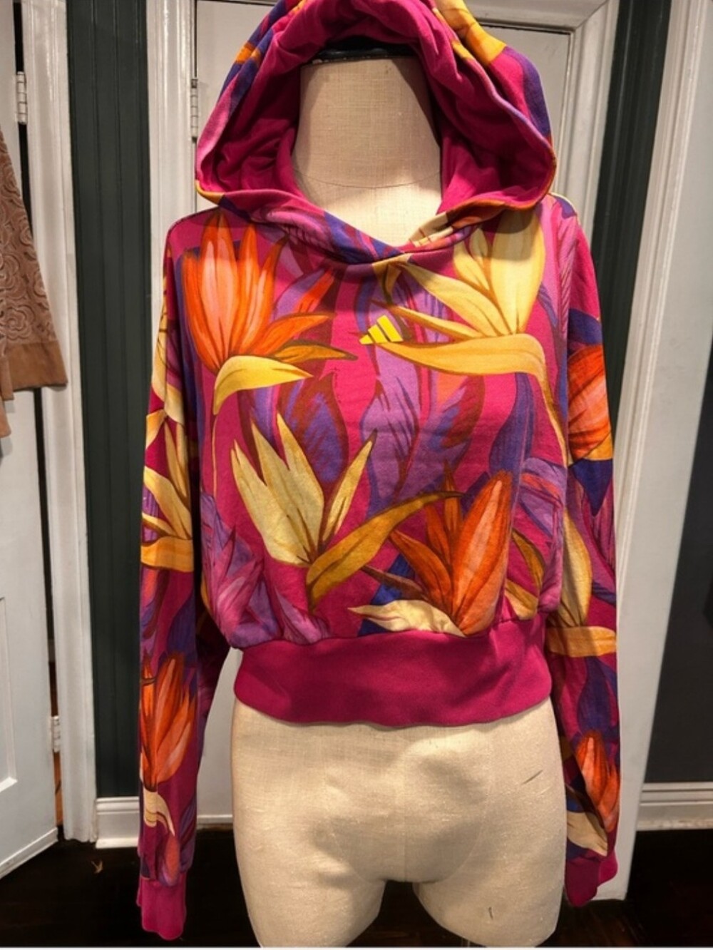 Farm Rio Pink Tropical Print Cropped Hoodie Top Large